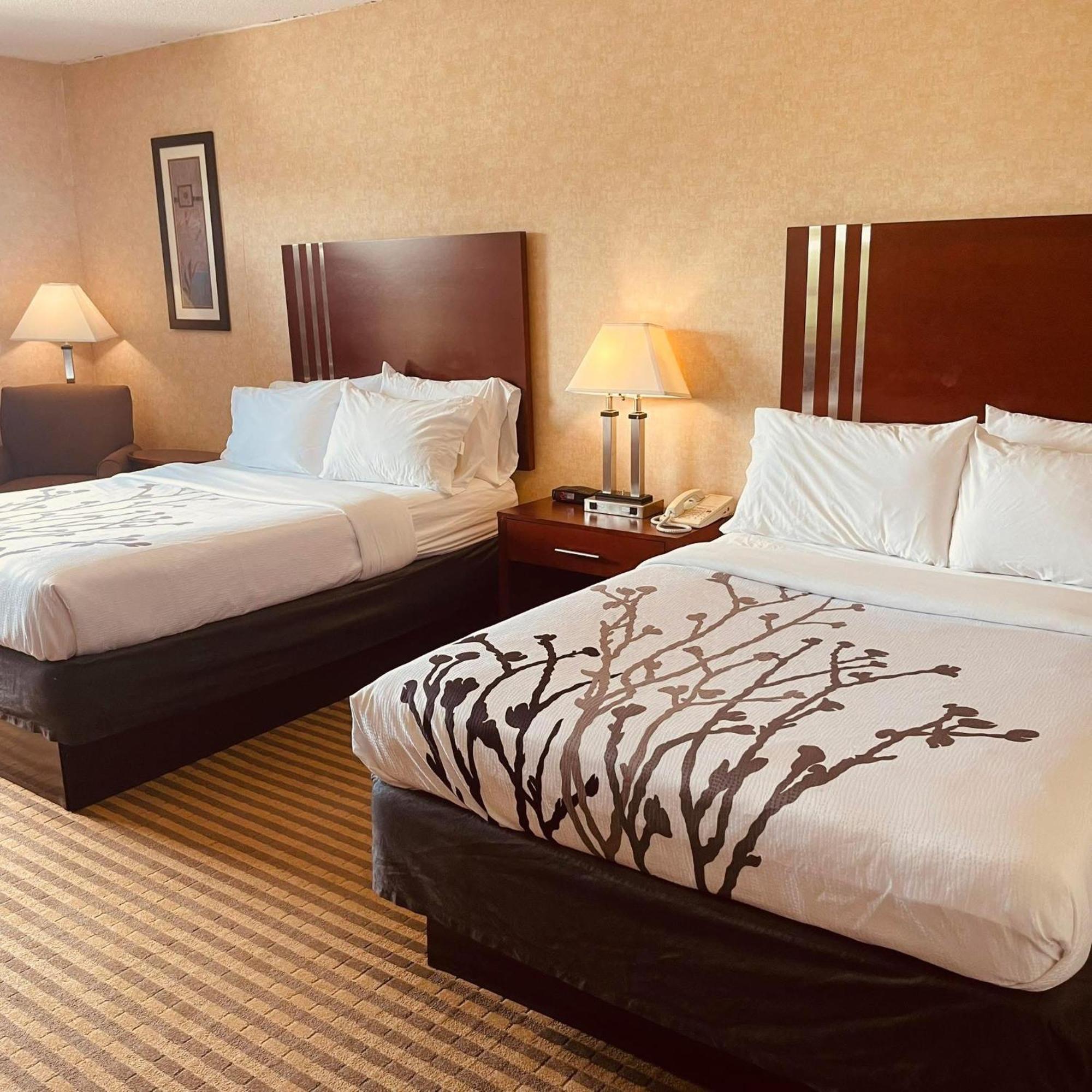Lynchburg Grand Hotel Экстерьер фото